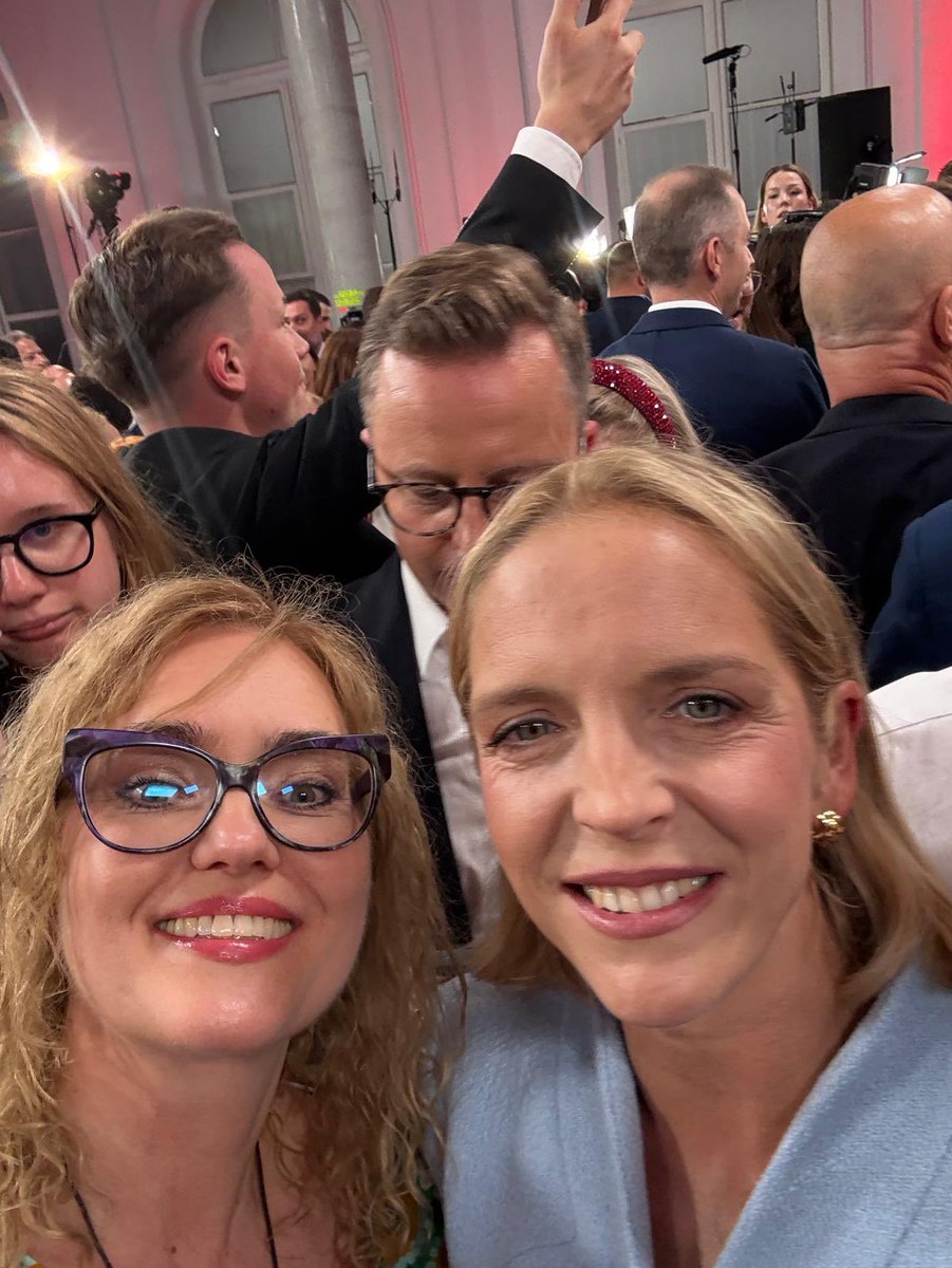 Adamowicz_Magda's tweet image. Moc była z Gosią w kampanii i teraz zostanie z Małgorzatą Trzaskowską, Pierwszą Damą RP.