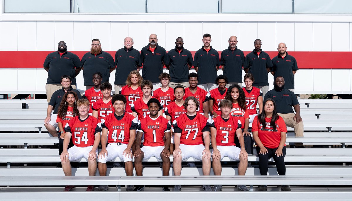 Congratulations Class of 2025. Special shout out to our  Programs Seniors. Go be Elite! #BuildTheE