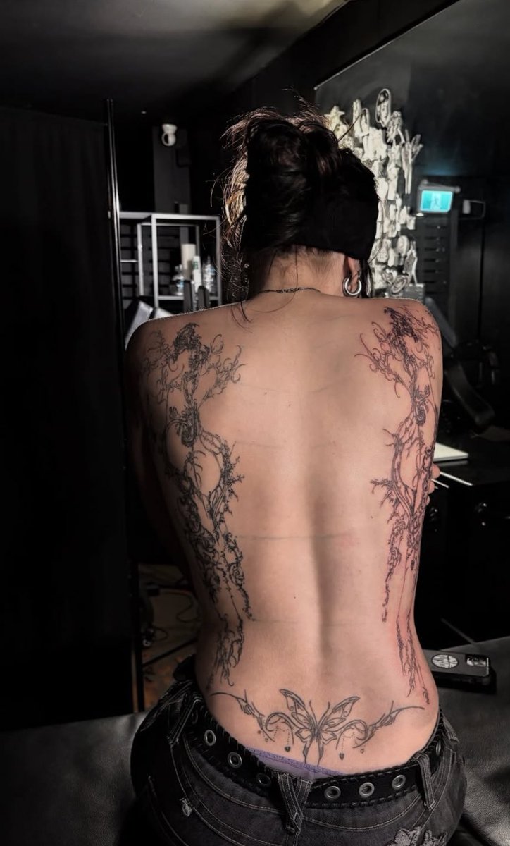 Nightcore🕸🕷 tweet media