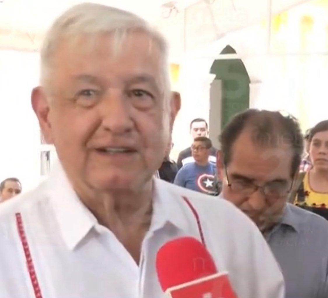 Este capo de la narcopolítica, López Obrador, alias  #AMLO, salió de su hoyo para destruir la democracia.

Lo juzgaremos, lo encarcelaremos y volveremos a fundar a la REPÚBLICA MEXICANA.