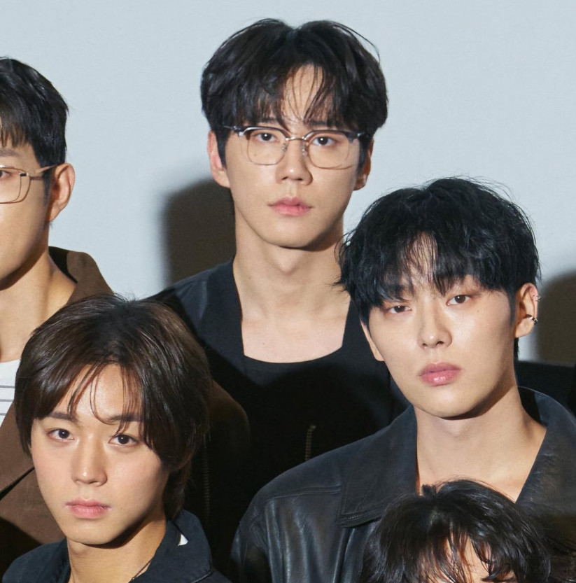 this holy trinity of facecardism