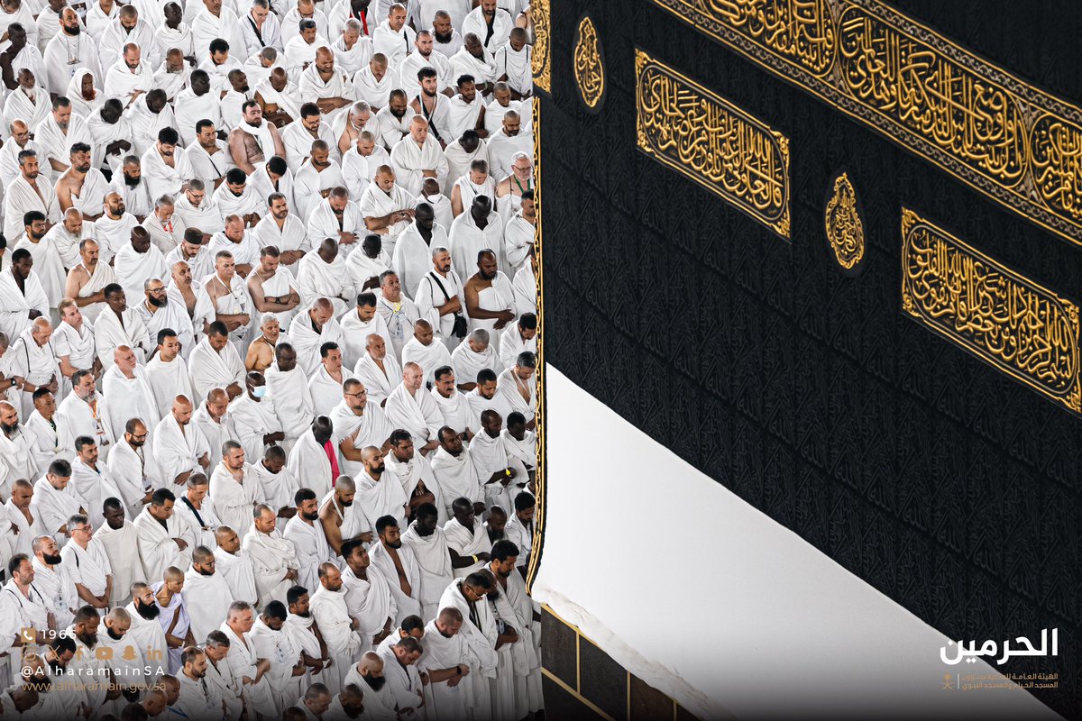 AlharamainSA's tweet photo. كعِقدِ اللؤلؤ..
 انتظمت صفوفُ المصلين في خشوعٍ وسكينةٍ أثناء أداء صلاة العشاء في #المسجد_الحرام

🗓️ [5 - ذو الحجة] https://t.co/YSj2LmHD4f