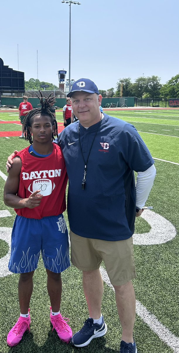 TylerWilson_5's tweet photo. Had a great time competing at @DaytonFootball camp thanks for the invite! @coachyakes7 @TDAndrews4 @CoachOrts @CoachEwald https://t.co/tKIKCTNlH6