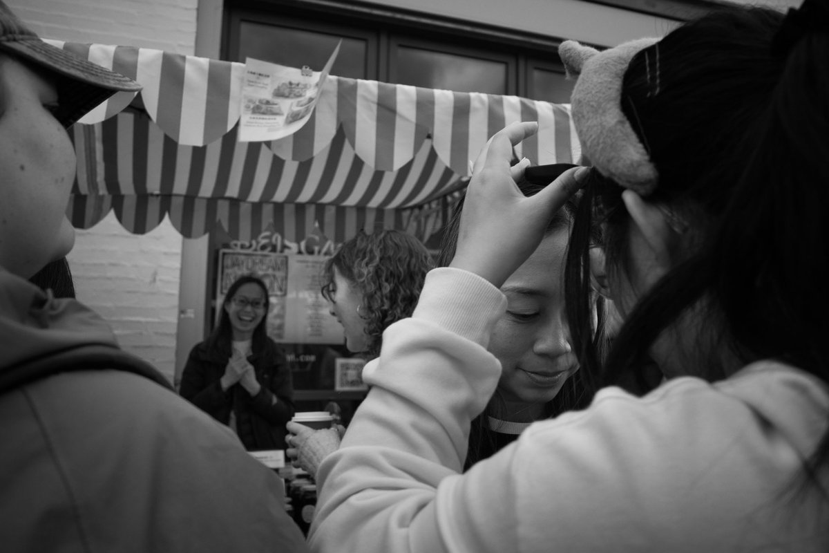 ZenoWatson's tweet image. Some photos from the Hong Kong Market at the Barras, Glasgow. More here: zenowatson.com/2025/06/01/hon… #HongKong #Glasgow #Barras