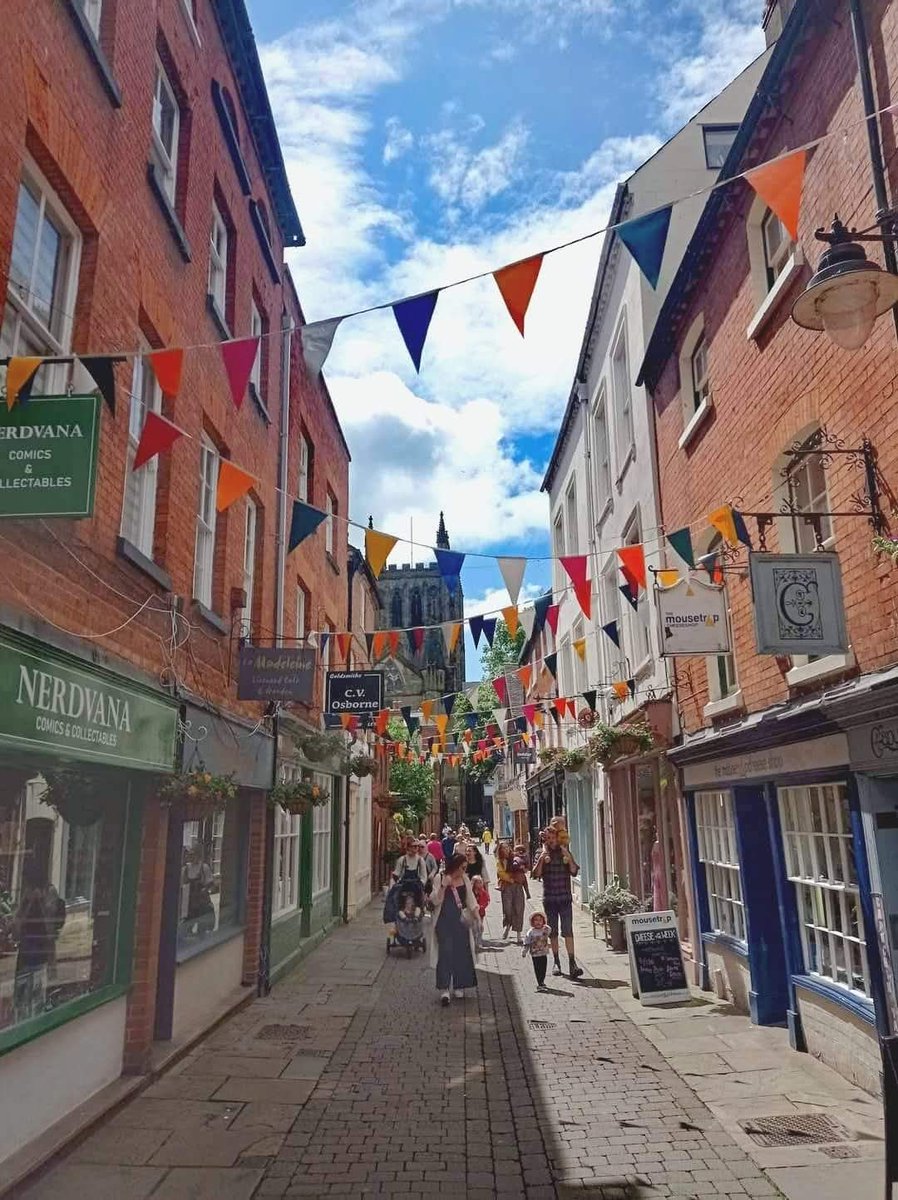 Barcud-Coch Photography (@barcudcochphoto) on Twitter photo Church Street, Hereford
<a href="/herefordtimes/">Hereford Times</a> <a href="/YourHereford1/">Your Herefordshire</a> <a href="/EatSleepLiveHfd/">Eat Sleep Live Herefordshire</a> <a href="/bbchw/">BBC Hereford & Worcester</a> <a href="/HerefordVoice/">Hereford Voice - #HerefordNews</a> <a href="/HfdsCouncil/">HerefordshireCouncil</a> <a href="/HfdCityCouncil/">HerefordCityCouncil</a> <a href="/HFDCathedral/">Hereford Cathedral</a> <a href="/HerefordDiocese/">Hereford Diocese</a> <a href="/churchofengland/">The Church of England</a> <a href="/SunshineRadio/">Sunshine Radio</a> <a href="/HerefordHourbiz/">#HerefordHour🕐</a> <a href="/VisitHfds/">Visit Herefordshire</a> <a href="/bbcmtd/">BBC Midlands</a> <a href="/ITVCentral/">ITV News Central</a> <a href="/ShefaliOza/">Shefali Oza</a> <a href="/DESCOLEMAN/">Des Coleman</a> <a href="/HerefordshireMy/">Herefordshire Live</a> Church Street, Hereford
<a href="/herefordtimes/">Hereford Times</a> <a href="/YourHereford1/">Your Herefordshire</a> <a href="/EatSleepLiveHfd/">Eat Sleep Live Herefordshire</a> <a href="/bbchw/">BBC Hereford & Worcester</a> <a href="/HerefordVoice/">Hereford Voice - #HerefordNews</a> <a href="/HfdsCouncil/">HerefordshireCouncil</a> <a href="/HfdCityCouncil/">HerefordCityCouncil</a> <a href="/HFDCathedral/">Hereford Cathedral</a> <a href="/HerefordDiocese/">Hereford Diocese</a> <a href="/churchofengland/">The Church of England</a> <a href="/SunshineRadio/">Sunshine Radio</a> <a href="/HerefordHourbiz/">#HerefordHour🕐</a> <a href="/VisitHfds/">Visit Herefordshire</a> <a href="/bbcmtd/">BBC Midlands</a> <a href="/ITVCentral/">ITV News Central</a> <a href="/ShefaliOza/">Shefali Oza</a> <a href="/DESCOLEMAN/">Des Coleman</a> <a href="/HerefordshireMy/">Herefordshire Live</a>