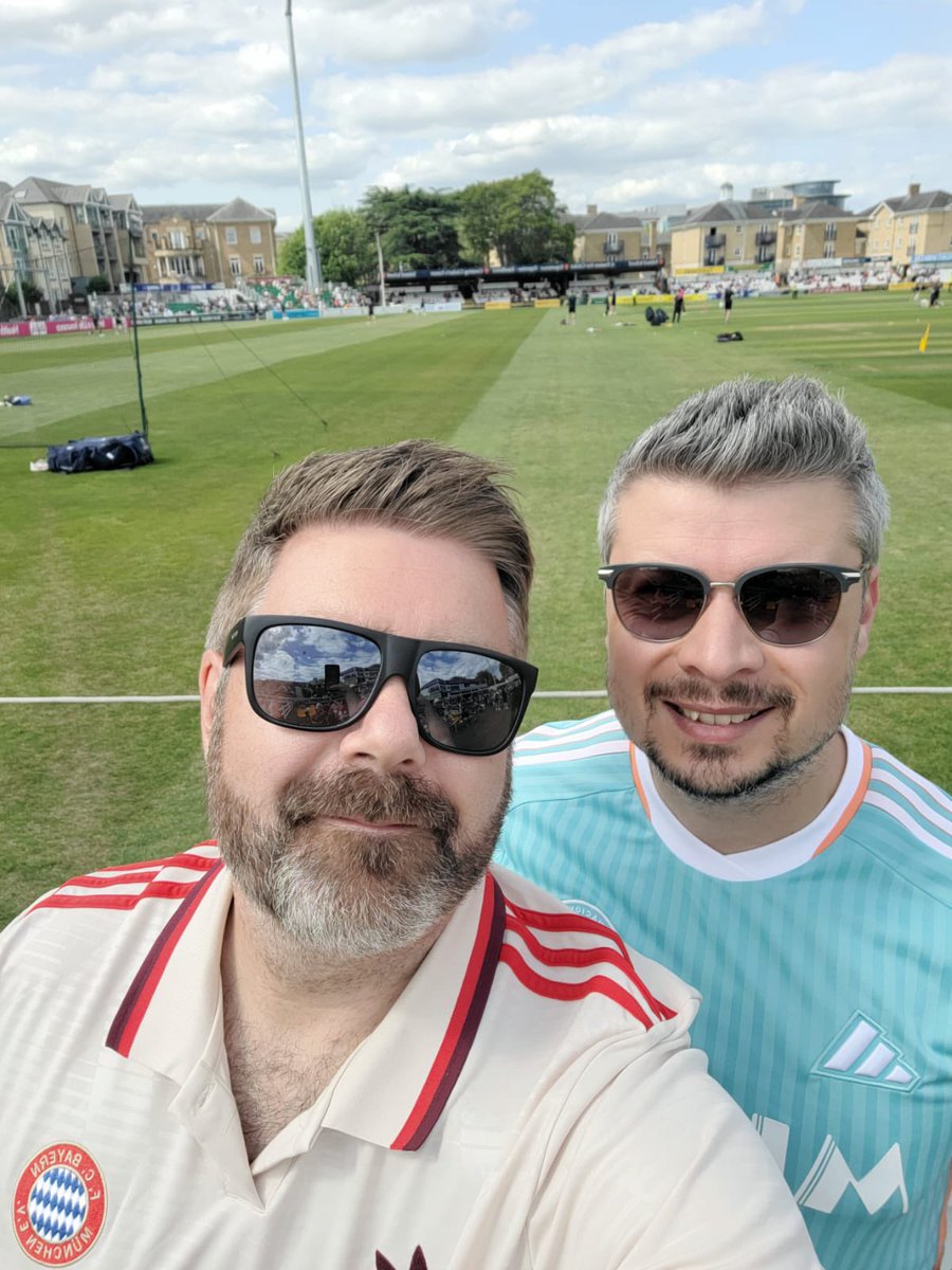 madsean86's tweet image. Beers and shirts (oh and cri…cket 😒)