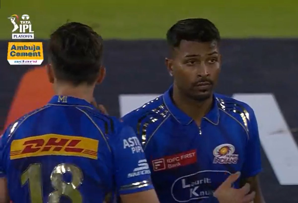 What a throw Hardik !!!!

Is it match changing moment 

#MIvsPBKS #IPL2025