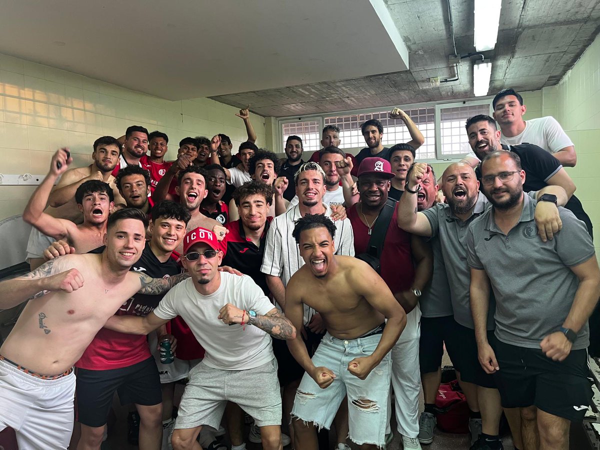 𝗦𝗔𝗟𝗩𝗔𝗗𝗢𝗦🔥

¡Ha costado, se ha tenido que sufrir y pelear hasta el final, pero ya podemos decir que nuestro Senior "A" oficialmente será, una temporada más, de Primera Regional!👏

#vamosadepo😈