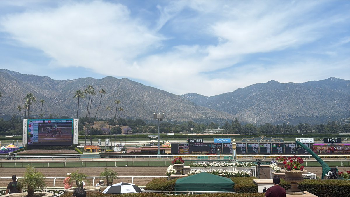 Handicapping the Horses (TaxiDave) (@taylorsdad6398) on Twitter photo Spending the day at <a href="/santaanitapark/">Santa Anita Park</a> . Almost post time for race 1.
We have our picks at
dubclub.win/r/p/pri-wm6s2/… Spending the day at <a href="/santaanitapark/">Santa Anita Park</a> . Almost post time for race 1.
We have our picks at
dubclub.win/r/p/pri-wm6s2/…