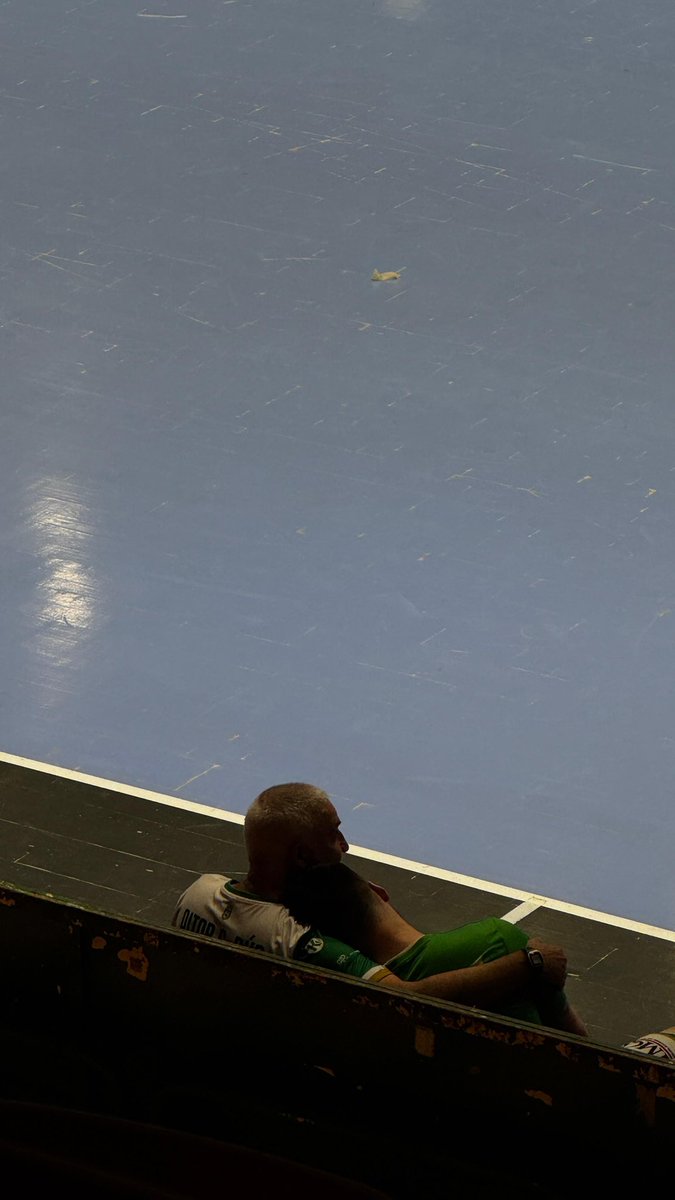 Que el amor y la dedicación de las personas que componen este escudo brillen por encima de todo. 

Anaita volverá a su lugar, que nadie lo dude.

Gora Anaita 💚