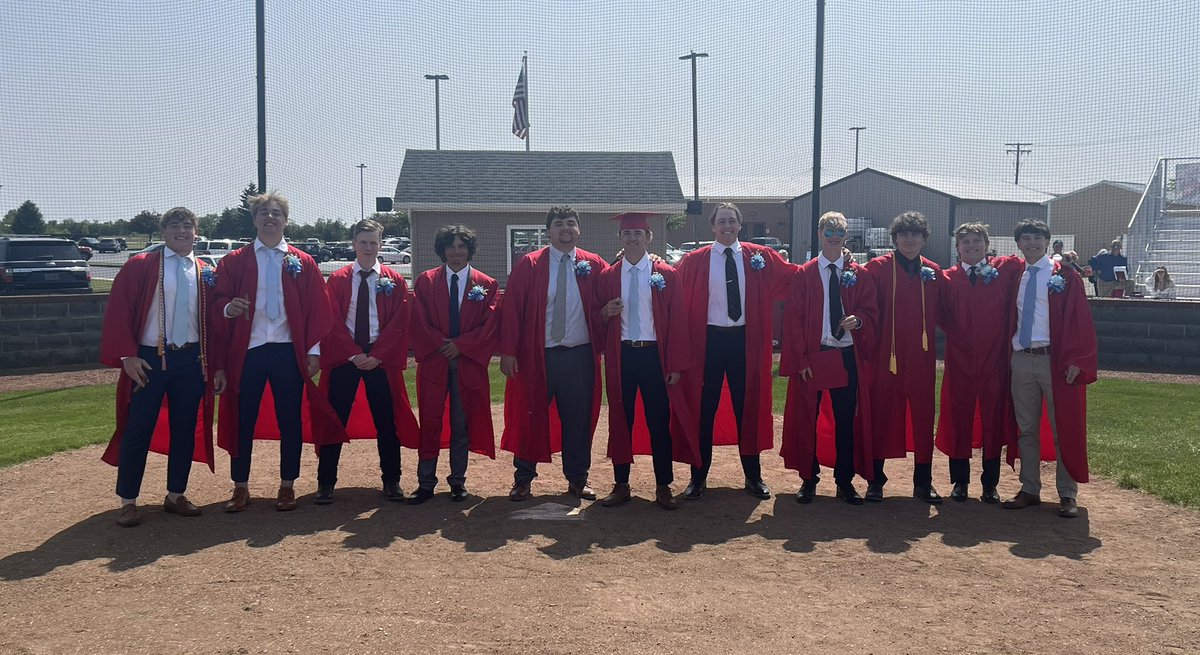EHSHardball's tweet photo. 4 years, 94 wins. 

This group has left a massive impression on our program. To say they will be missed is an understatement. 

Congratulations to our 11 seniors! 

Go Eagles! 🦅⚾️🏄‍♂️
#TeamTogether https://t.co/WbdBsCA5XG