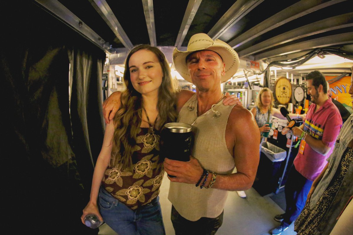 kennychesney's tweet image. Thanks so much to the wonderful Kat Higgins for showing up to Sphere in Vegas last night. Kat, your version of “Knowing You” is simply beautiful. I can still hear the crowd singing along. Thank you. KC