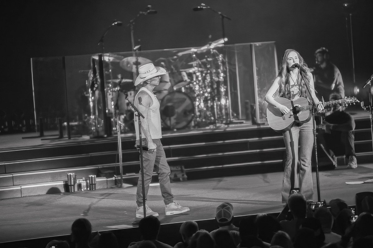 kennychesney's tweet image. Thanks so much to the wonderful Kat Higgins for showing up to Sphere in Vegas last night. Kat, your version of “Knowing You” is simply beautiful. I can still hear the crowd singing along. Thank you. KC