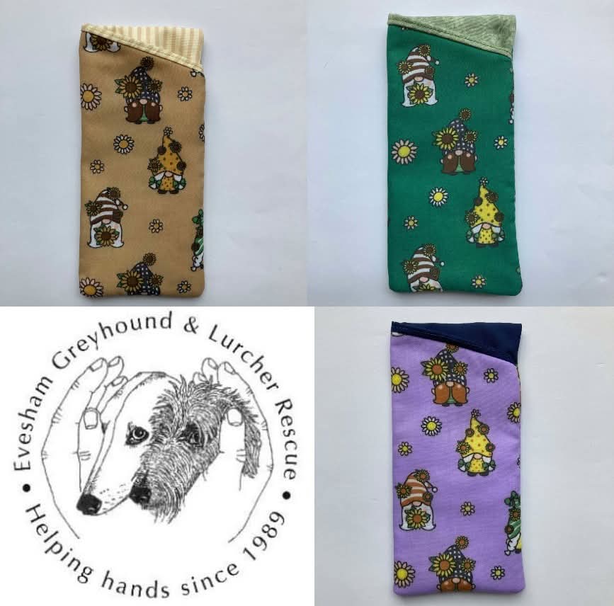 Wilf125's tweet photo. #CraftBizParty 
𝗚𝗼𝗻𝗸 𝗼𝗿 𝗚𝗻𝗼𝗺𝗲 𝗚𝗹𝗮𝘀𝘀𝗲𝘀 𝗼𝗿 𝘀𝘂𝗻 𝗴𝗹𝗮𝘀𝘀𝗲𝘀 𝗰𝗮𝘀𝗲𝘀, 𝗼𝘃𝗲𝗿 𝟭𝟬𝟬 𝘁𝗼 𝗰𝗵𝗼𝗼𝘀𝗲 𝗳𝗿𝗼𝗺
𝗖𝗮𝗻 𝗮𝗹𝘀𝗼 𝗯𝗲 𝘂𝘀𝗲𝗱 𝗮𝘀 𝗮 𝗽𝗵𝗼𝗻𝗲 𝗰𝗮𝘀𝗲.
Handmade padded glasses case or mobile phone case 
https://t.co/c1Wl6ZUPv4 https://t.co/3LvcheUU3I