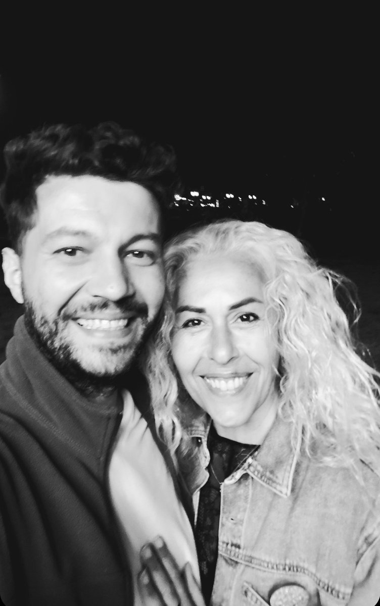 Seni buldum ya başka ne isterim?
Dursun  dünya, tozu ben temizlerim ❤️ <a href="/Kymetli06/">Σᴄᴀʀᴘᴇᴅɪ̇ᴇᴍ</a>