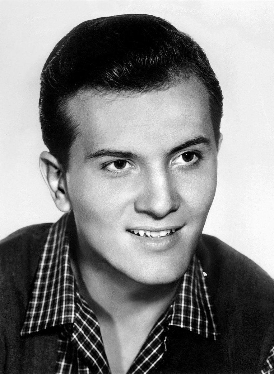 Happy 91st birthday, Pat Boone! Still writing love letters in the sand.