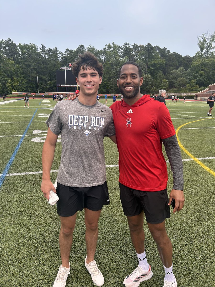 CullenBurch26's tweet image. Had a great day at U of R camp today! Fun to work hard and compete! Thanks to @RussHuesman @coachjtaylorjr and @CoachM_Cummings for hosting. Look forward to getting back on campus. Go Spiders!