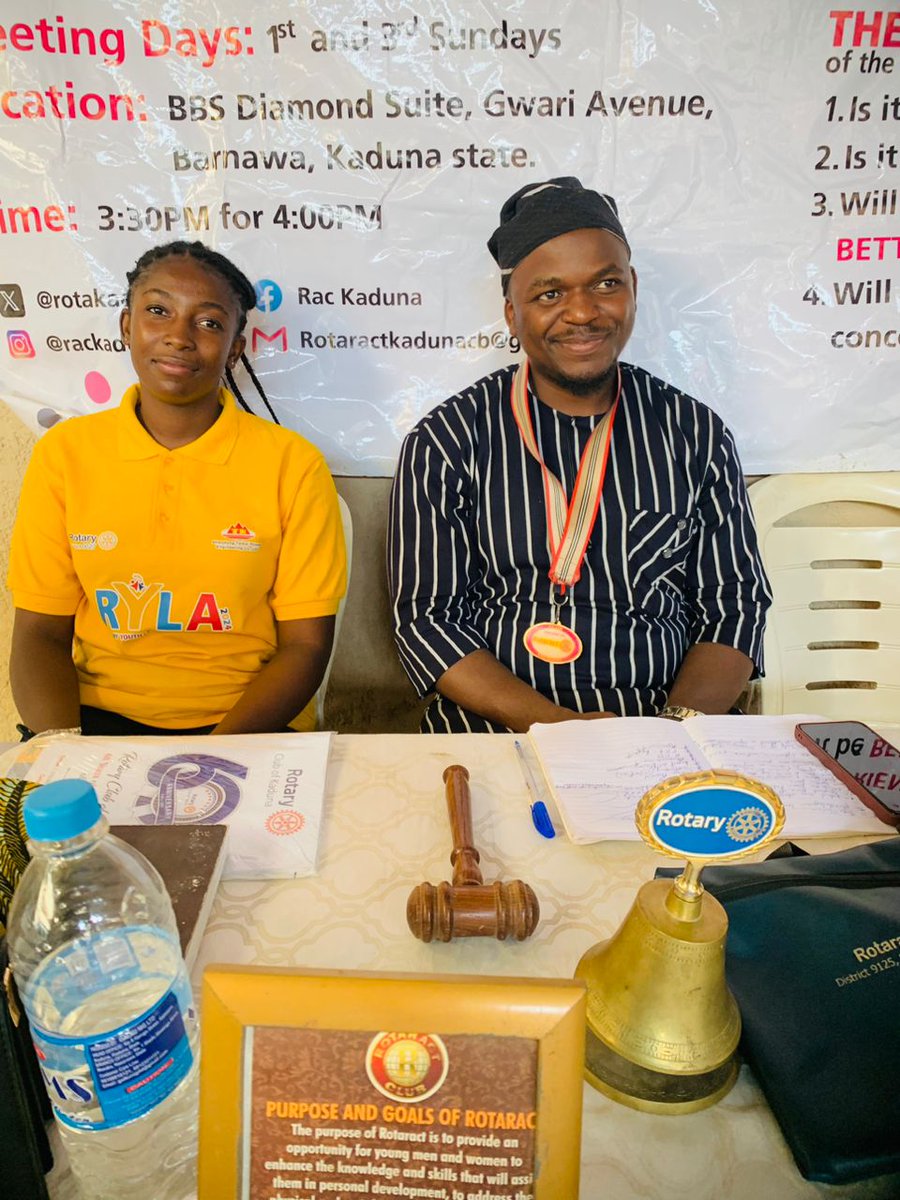 Rotakada's tweet photo. Oh what a great FELLOWSHIP we had today. We were pleased to have two presidents from our sister clubs, our dear Rotarian, guests and intending Rotaractors present. It indeed was a great fellowship, we played games, rubbed minds and had meaningful discussions a round. https://t.co/VEBMZtxaDW