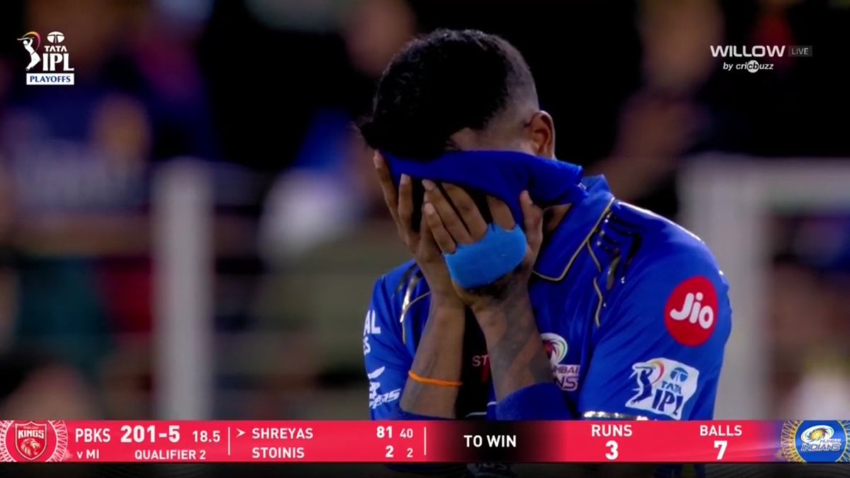 dipok575's tweet photo. Now ipl best scene karma gifted 😜 https://t.co/ZYjIOAyL6v