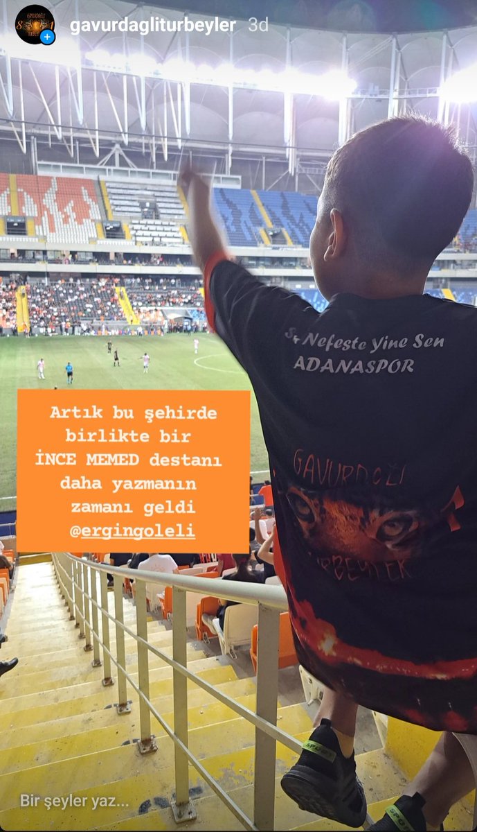 Ya Destan yaz,
Ya da Yazacak olanlara bırak...
Bu ARMA Sevdalıları yeterince hüsran yaşadı.
( <a href="/ErginGoleli/">Ergin Göleli</a> ) Seninle Ya da Sensiz,
Biz hep vardık, varız <a href="/turbeylerresmi/">Turbeyler Grubu</a> var olacağız...