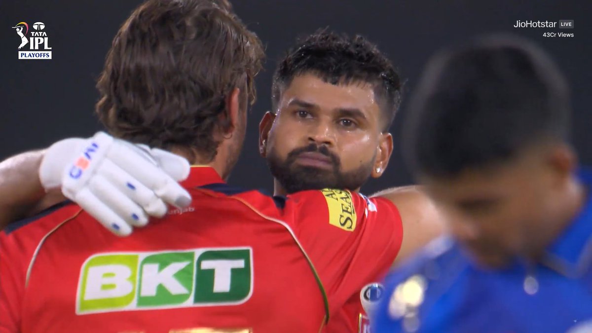LetsXOtt's tweet photo. No Celebration, No Emotions, Nothing From  Shreyas Iyer  .

The Reason — https://t.co/A8jh85dyr7