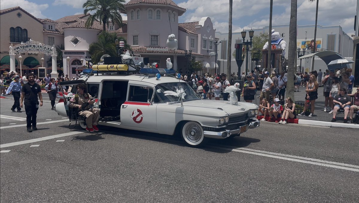 Dylan Jones tweet media