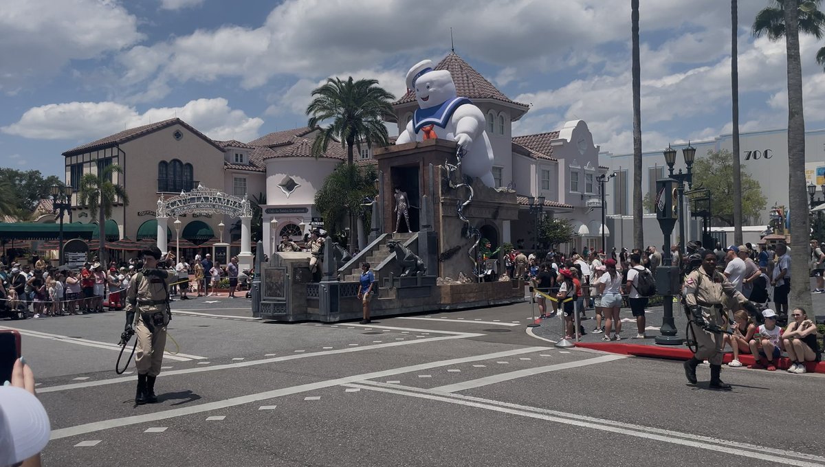 Dylan Jones tweet media