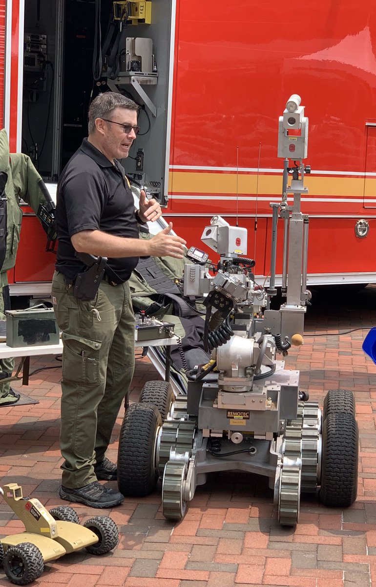 mcfrs's tweet photo. One of these runs on caffeine. The other on code. Together? Unstoppable.
Meet @mcfrs Lt. Baker and his VERY popular partner @KIDMuseumMD Innovation Expo today. #dynamicduo #STEM #inventthefuture https://t.co/oT2rgHjdAx