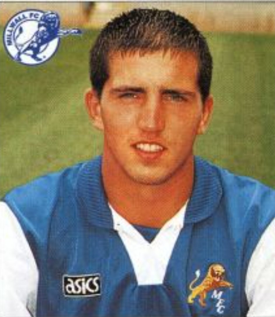 Andy Roberts 💙🦁