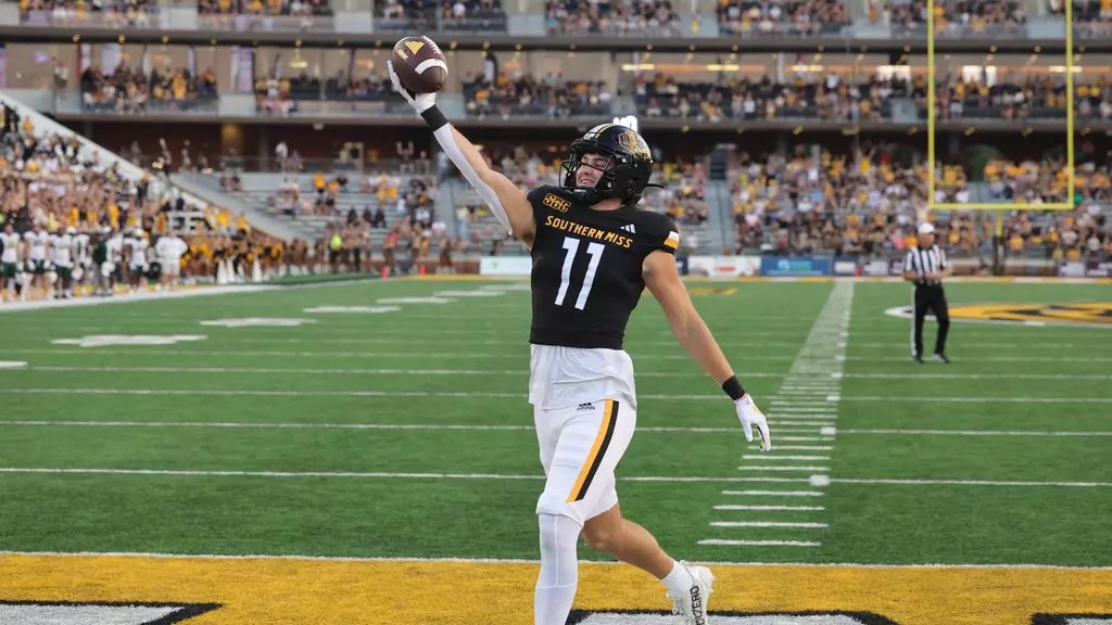 Keoni “peek-a-boo“ Snipes (@_thatkidky_) on Twitter photo Blessed to receive my 8th D1 🅾️ffer From Southern Miss University!! <a href="/SouthernMissFB/">Southern Miss Football</a> <a href="/CoachAlecBrown/">Alec Brown</a> #GoldenEagles🦅 #AGTG✝️
<a href="/tjkelly17/">Jeff Kelly</a> <a href="/GoSaraland/">Spartan Football</a> <a href="/CoachLanier34/">Lukador Lanier</a> <a href="/GregBrown_3/">Greg Brown</a> <a href="/S_Mosley8/">Coach Mosley</a>
<a href="/BrettGreenberg_/">Brett Greenberg</a> <a href="/HallTechSports1/">Hall-Tech Sports</a> <a href="/coastelitee/">Coach Donte Stallworth</a> <a href="/CooperMorreale/">Cooper Morreale</a> <a href="/JosieMPittman/">Josie Pittman</a> <a href="/On3Recruits/">On3 Recruits</a> Blessed to receive my 8th D1 🅾️ffer From Southern Miss University!! <a href="/SouthernMissFB/">Southern Miss Football</a> <a href="/CoachAlecBrown/">Alec Brown</a> #GoldenEagles🦅 #AGTG✝️
<a href="/tjkelly17/">Jeff Kelly</a> <a href="/GoSaraland/">Spartan Football</a> <a href="/CoachLanier34/">Lukador Lanier</a> <a href="/GregBrown_3/">Greg Brown</a> <a href="/S_Mosley8/">Coach Mosley</a>
<a href="/BrettGreenberg_/">Brett Greenberg</a> <a href="/HallTechSports1/">Hall-Tech Sports</a> <a href="/coastelitee/">Coach Donte Stallworth</a> <a href="/CooperMorreale/">Cooper Morreale</a> <a href="/JosieMPittman/">Josie Pittman</a> <a href="/On3Recruits/">On3 Recruits</a>