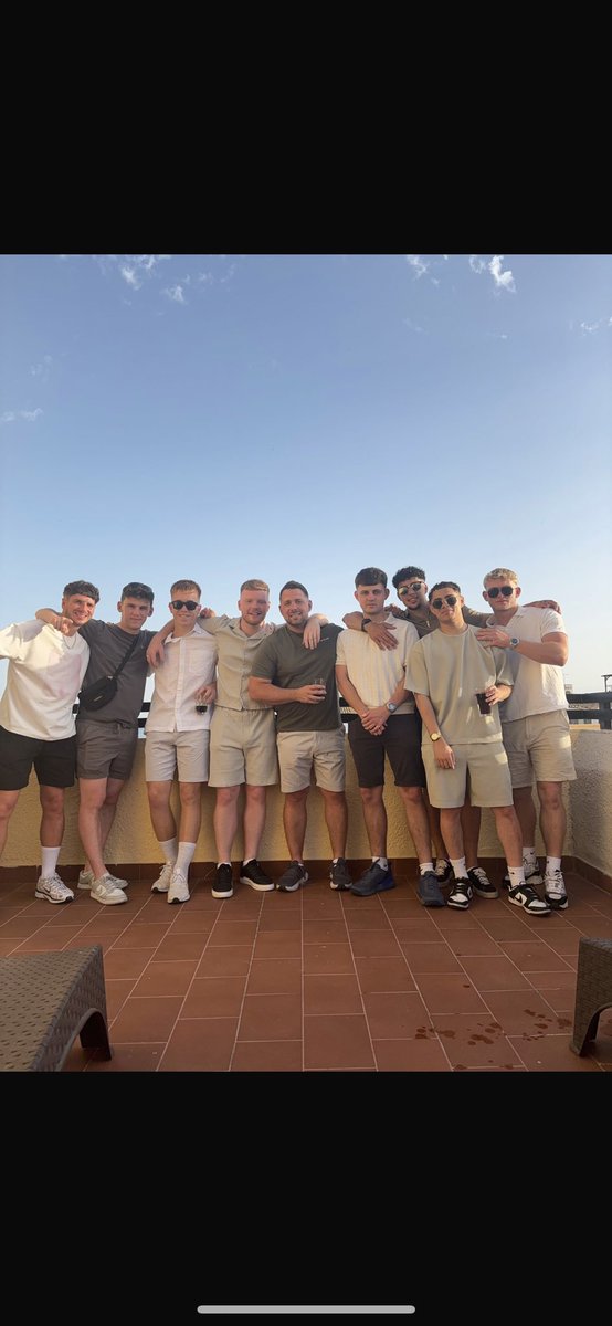 Elliot Martin tweet media