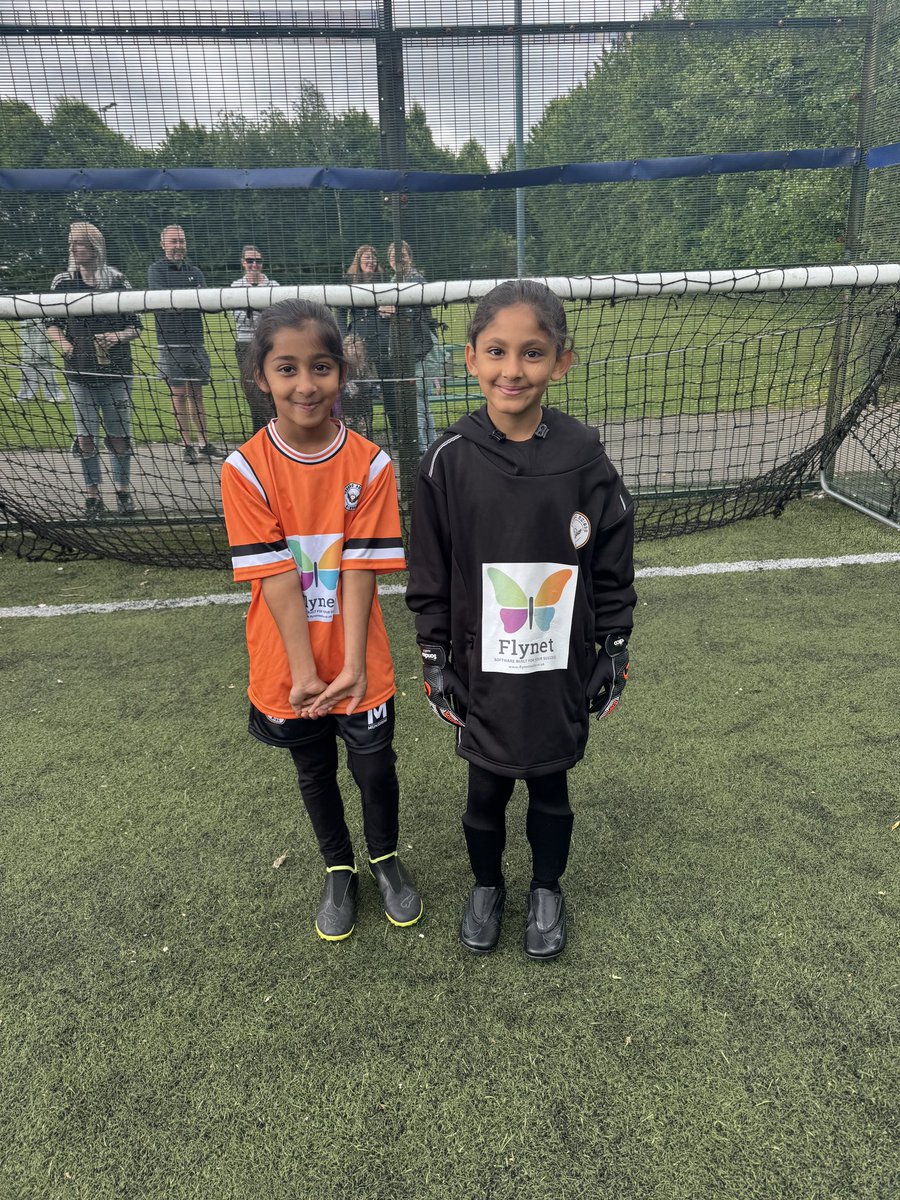 Back to league action today after an exciting cup run and both our Diamonds and Pearls got straight back to winning ways! 💪🏽⚽ 

Two brilliant debuts today too. Huge congrats to Zahra and Anaya on your first matches and fantastic performances! 👏🏾✨