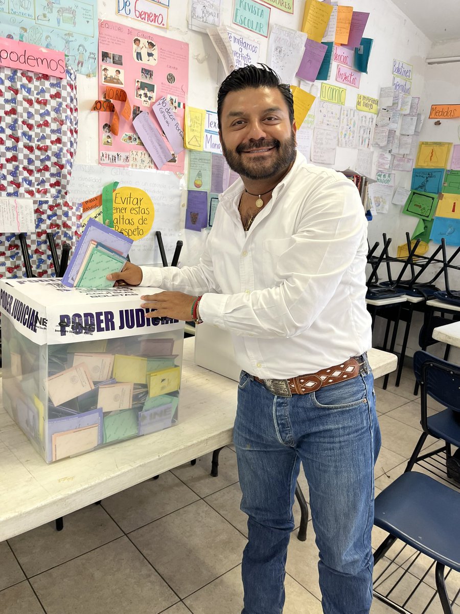 “Hoy participé con responsabilidad en la elección de magistradas y magistrados. Convencido de que la transformación también pasa por el fortalecimiento del Poder Judicial.”