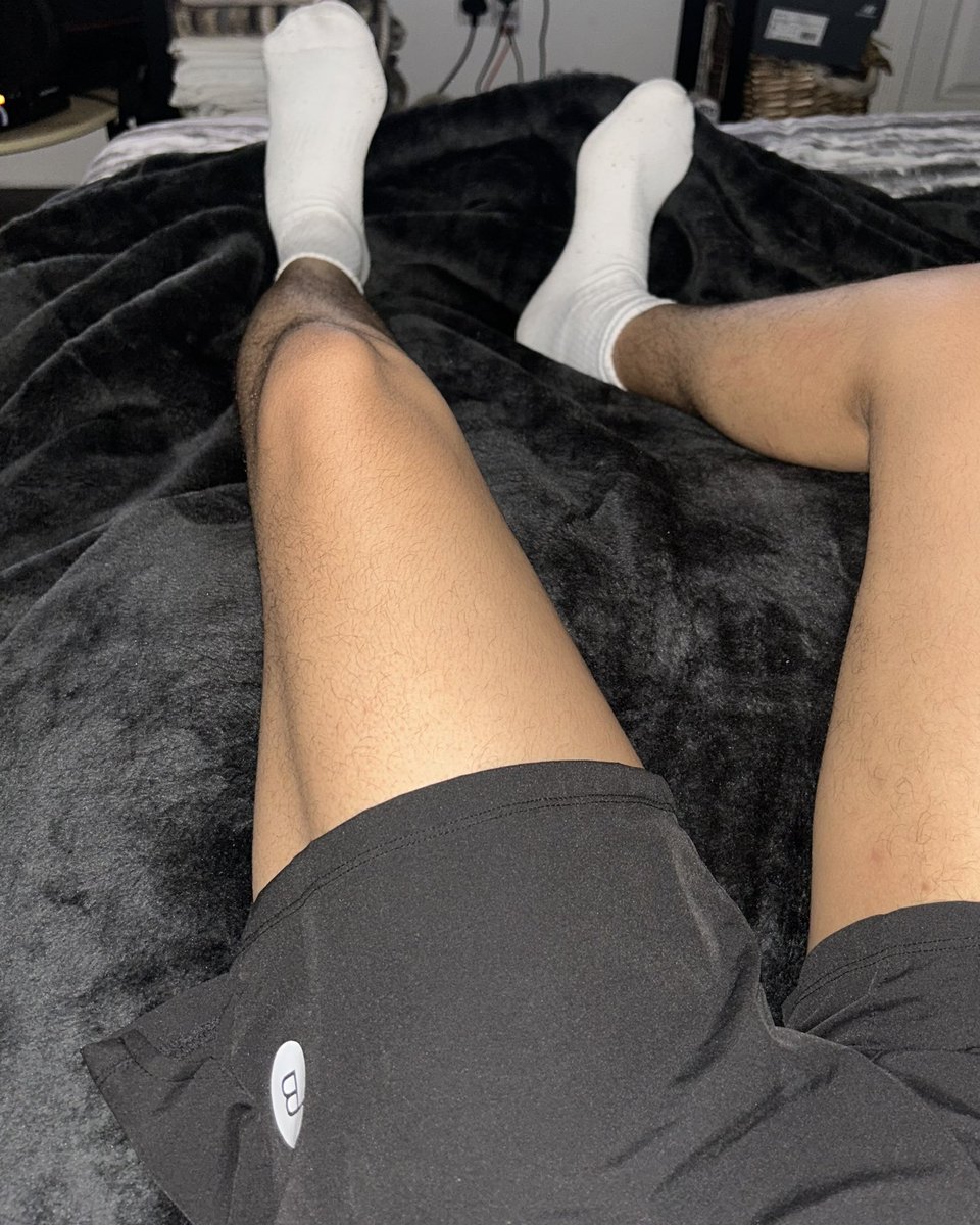i’m really into white socks lately ?