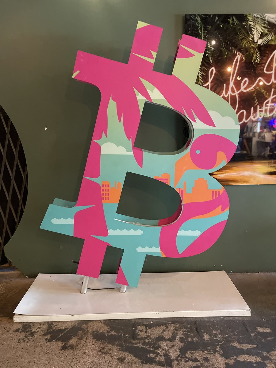 Lightsats21's tweet image. 👀👀 
@BitcoinGrove 
thecitadelmiami.com