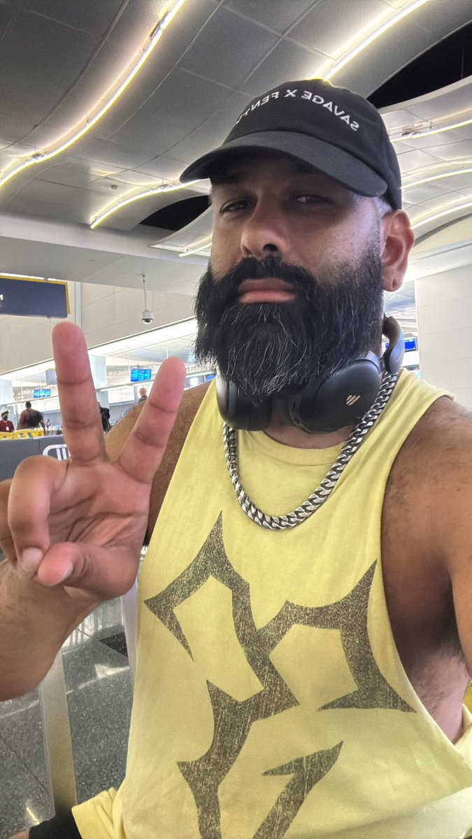 THATS ALL FOLKS ✈️ 
time to go home, rest, and drop some hot videos. 👅