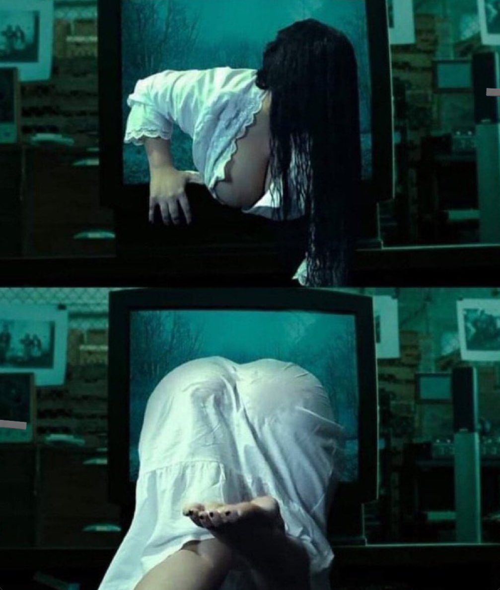 اتلذذ وانا اشوفك تحتي بهذا الوضعيه