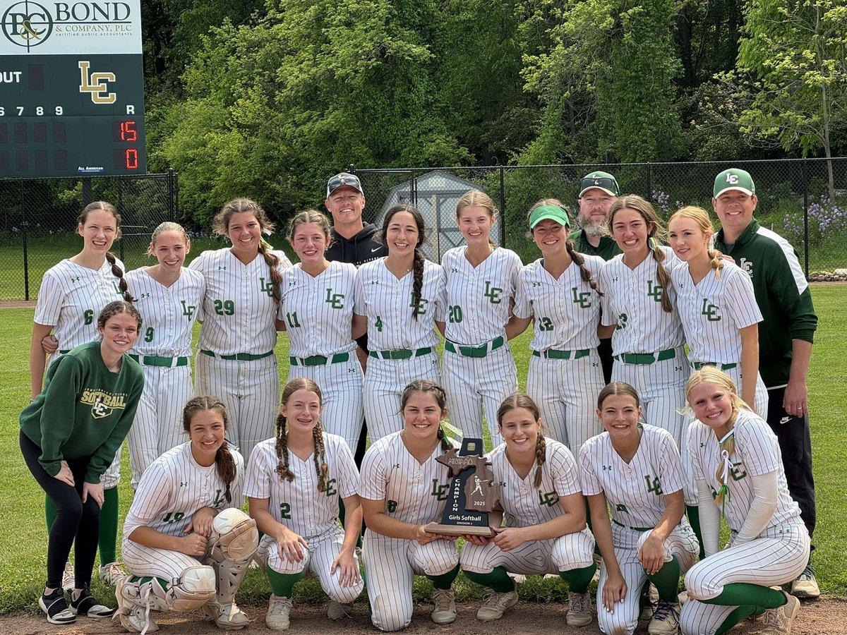 District Champs!! So proud of my team!💚💛
