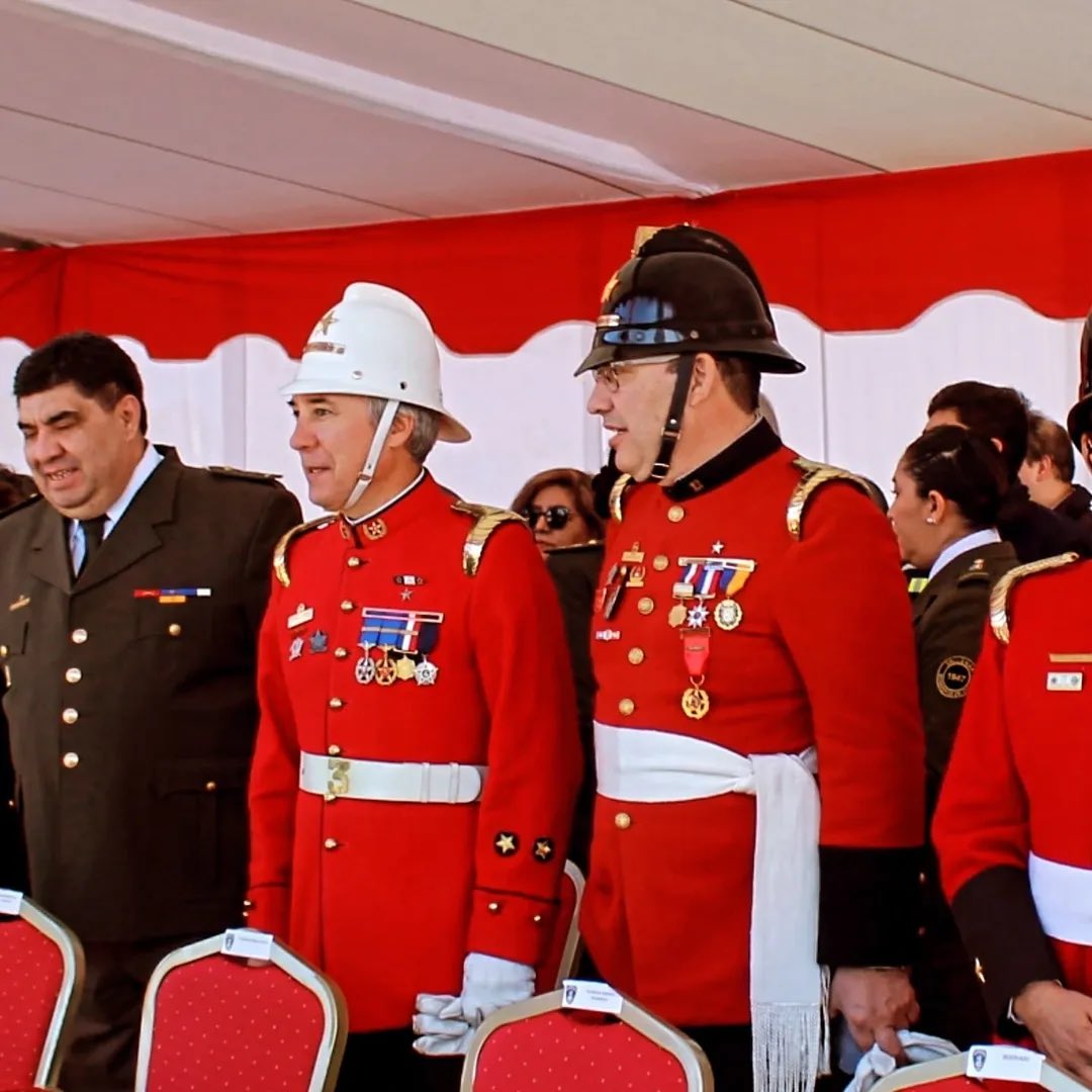 Comandantecbs tweet media