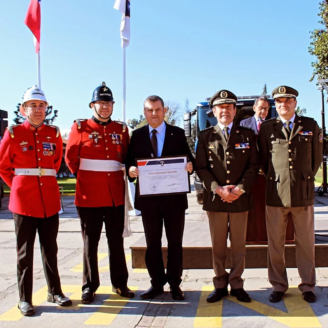 Comandantecbs tweet media