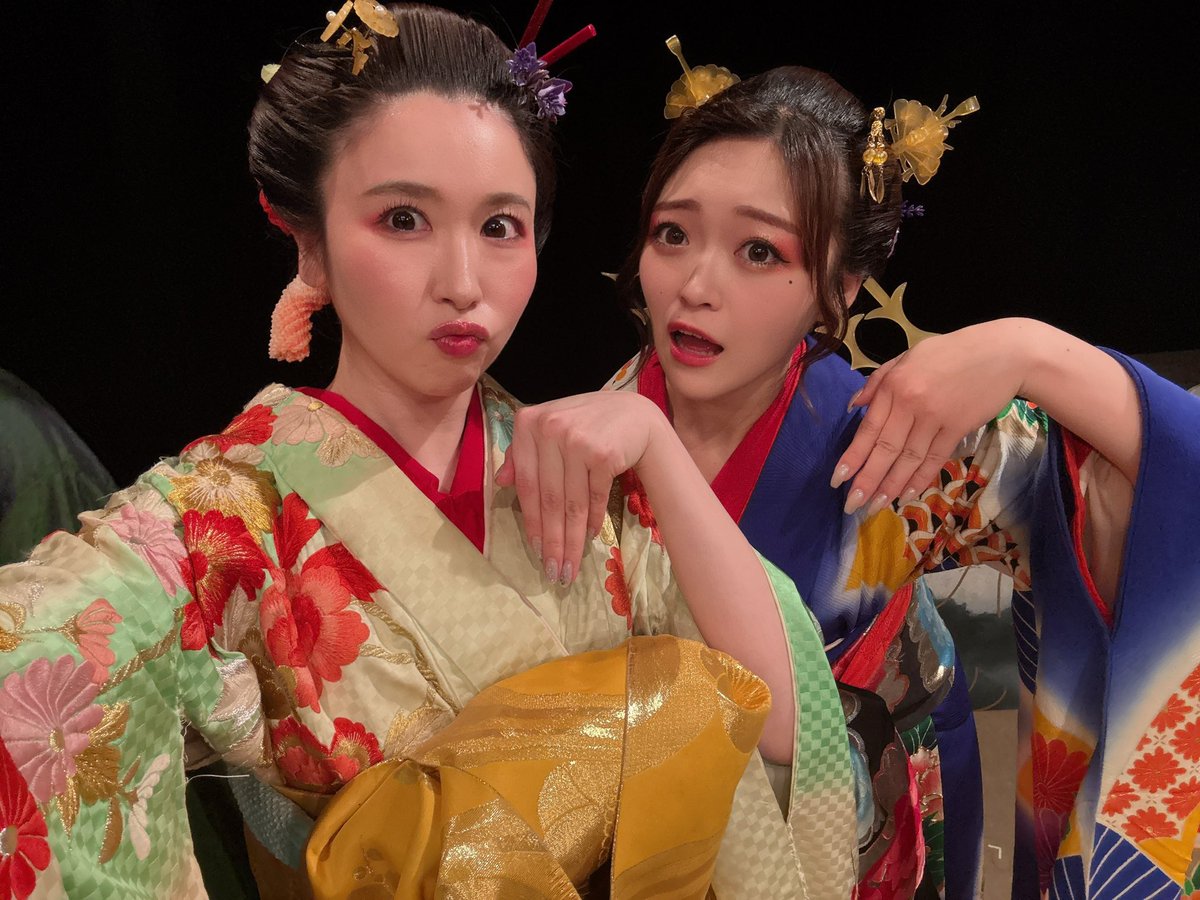 yukami_01's tweet photo. 昨日は、#六道追分 ２公演ありがとうございました😌🤍
今までとはまた違う役柄で、いつも新鮮な気持ちです🪭楽しんでいただけていたら嬉しいなぁ！！！

次回は5日(木)の２公演となります😌🪭
ぜひぜひ観ていただきたい素敵な作品なので、お待ちしてますっ！！！🍶🤍

#４くりロン #くりもん https://t.co/vMttLXrPUw