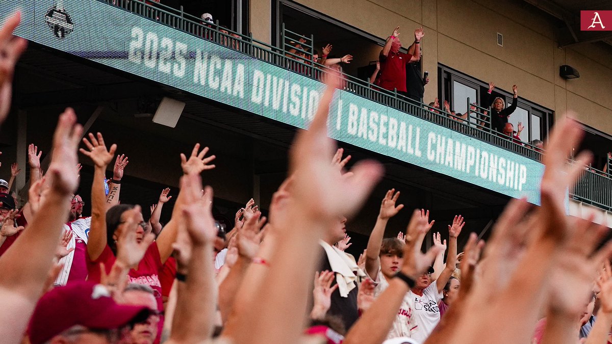 Arkansas Baseball tweet media