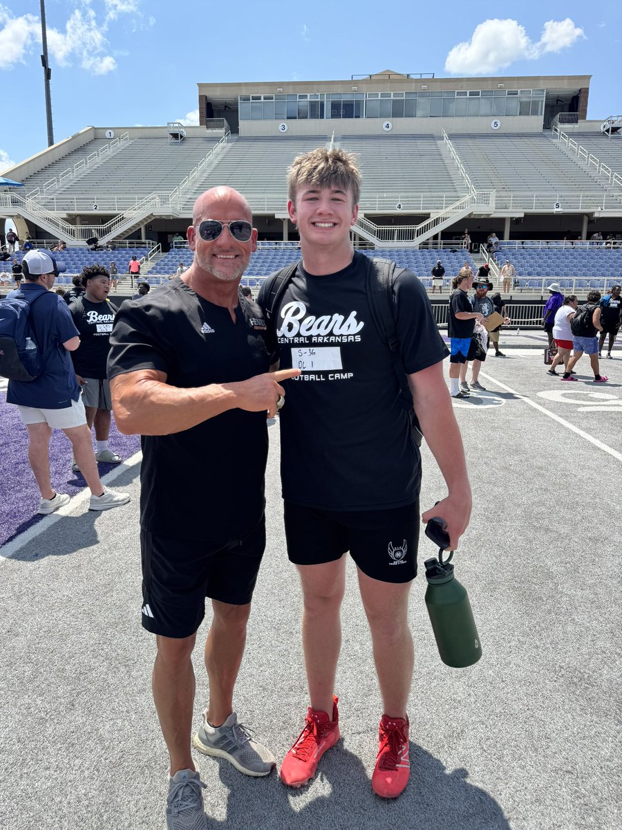 Hunter Collier 2026 (@hunterc3712) on Twitter photo It was great to finally meet you in person <a href="/RussHeidiSLC/">Russ and Heidi Phillips🏈</a>. Can’t wait to get on campus.
#ThankfulandGrateful It was great to finally meet you in person <a href="/RussHeidiSLC/">Russ and Heidi Phillips🏈</a>. Can’t wait to get on campus.
#ThankfulandGrateful