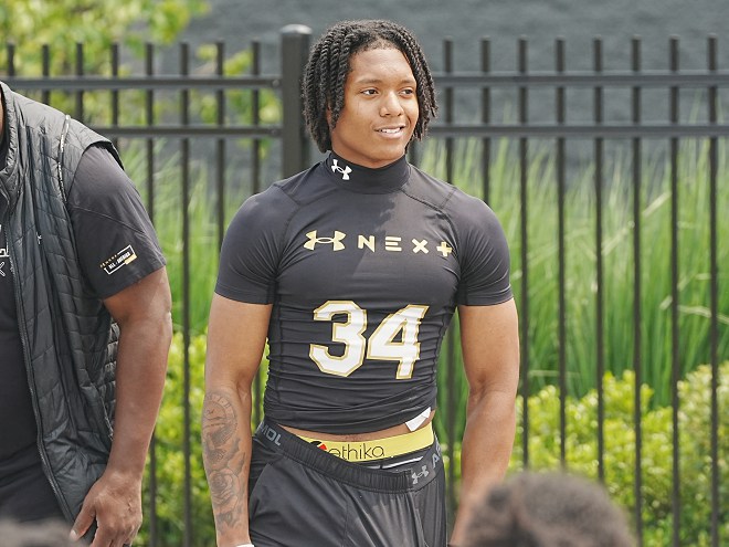 Will Vapreps Garlick (@willvapreps) on Twitter photo Huguenot 2027 <a href="/romelo_perry/">Romelo Perry</a> took home Linebacker MVP at the <a href="/UANextFootball/">All-America Game</a> Camp in Baltimore. <a href="/VaPrepsRivals/">Virginia Preps</a> <a href="/CRF4Dan/">Danny Lewis</a> <a href="/HuguenotFB/">Huguenot Football</a> Perry has offers from Charlotte, Liberty, and East Carolina. Huguenot 2027 <a href="/romelo_perry/">Romelo Perry</a> took home Linebacker MVP at the <a href="/UANextFootball/">All-America Game</a> Camp in Baltimore. <a href="/VaPrepsRivals/">Virginia Preps</a> <a href="/CRF4Dan/">Danny Lewis</a> <a href="/HuguenotFB/">Huguenot Football</a> Perry has offers from Charlotte, Liberty, and East Carolina.