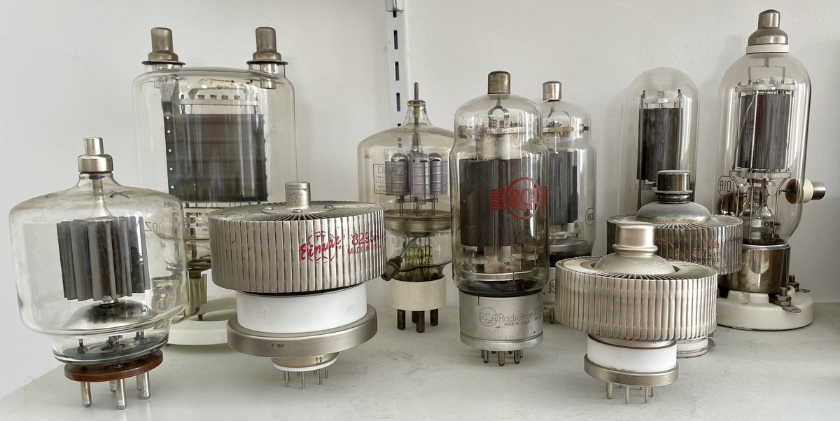 cqcqcqdx's tweet photo. Some transmitting tubes https://t.co/1xgVToBjz7