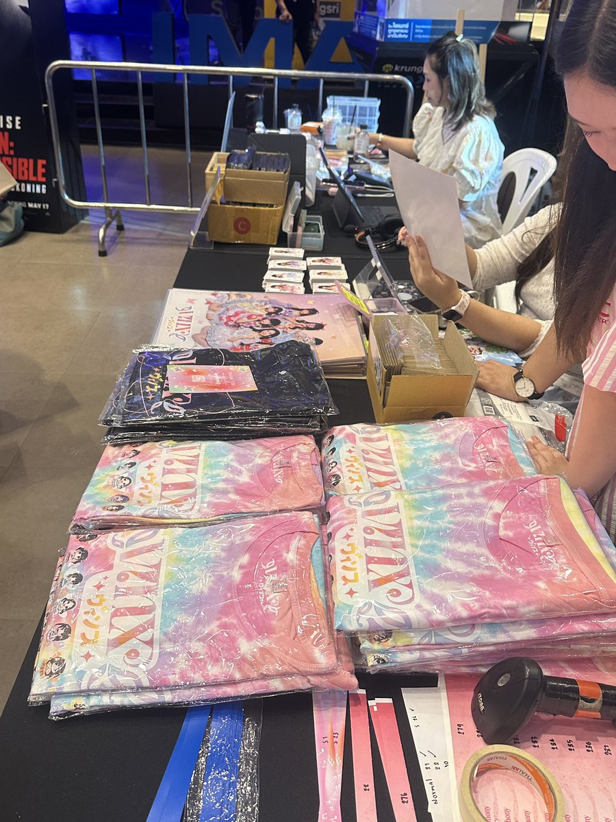 fsh7fsh7's tweet photo. ยินดีด้วยจ้า ✨ #ViNX #ヴィンス #ALotOfTone #ViNX_SymphonyOfFairy #DebutEvent https://t.co/nYUm5fqzos