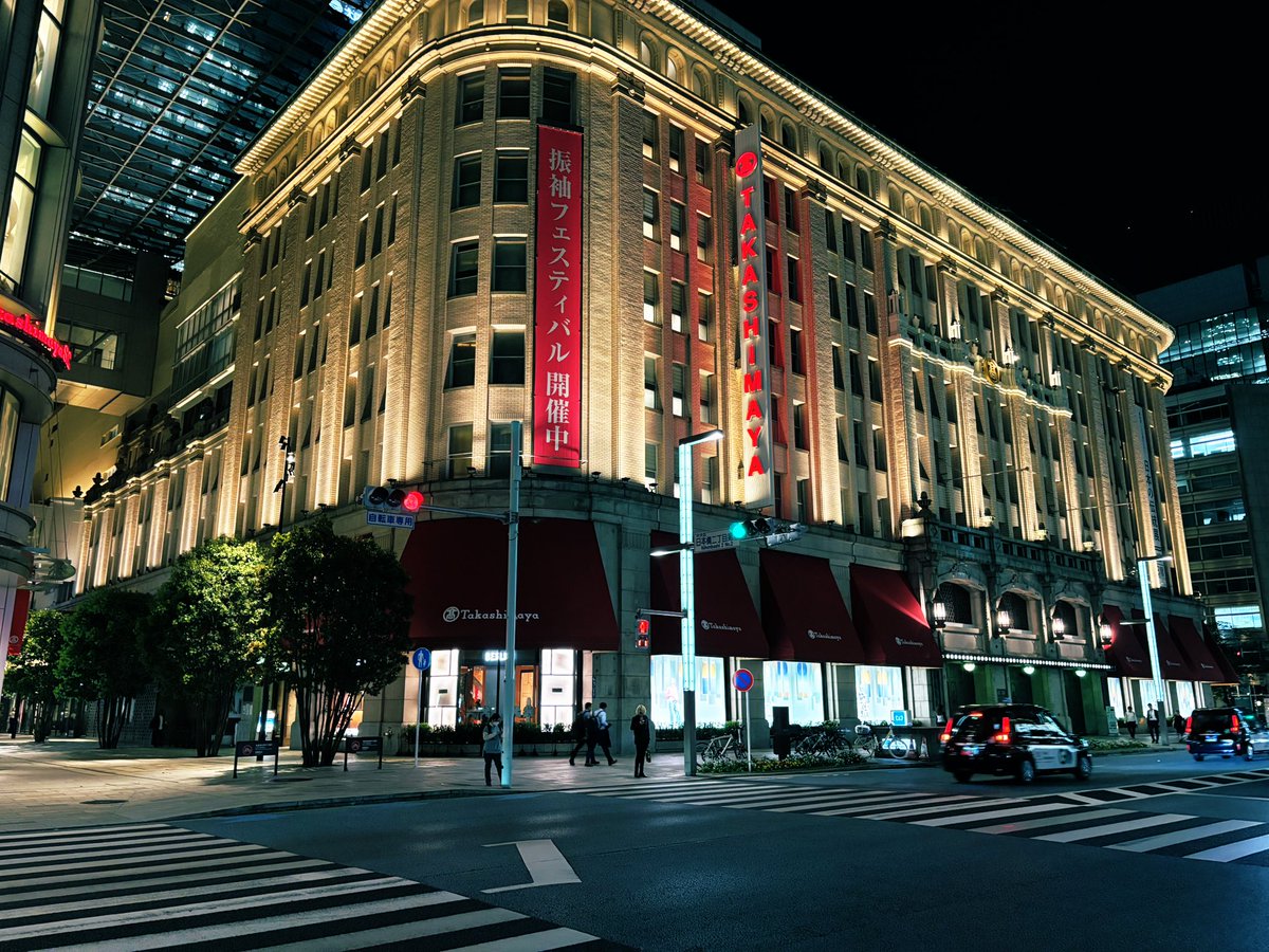 朝ムラムラしてっけど
出発まで時間がない時どうする？

A：持ち越して仕事終わり夜に発散

B：即雑なオナニーしてダッシュ

私は結局プランB😭
余裕のある男への道のりが遠いーー

（いや、余裕のある男を、間違ってる）
（そもそもどっちもオナニーですが？）
（結局クズやん）