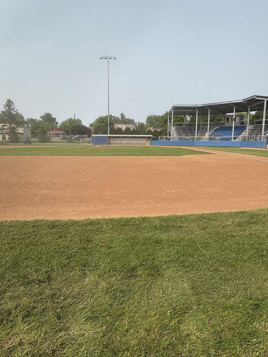 Fitz12Joey's tweet image. Worked with @MNSodCo to install our first @bryanrock_RBDA infield at Fortin Field for the @MNHamelHawks @MinnBaseball