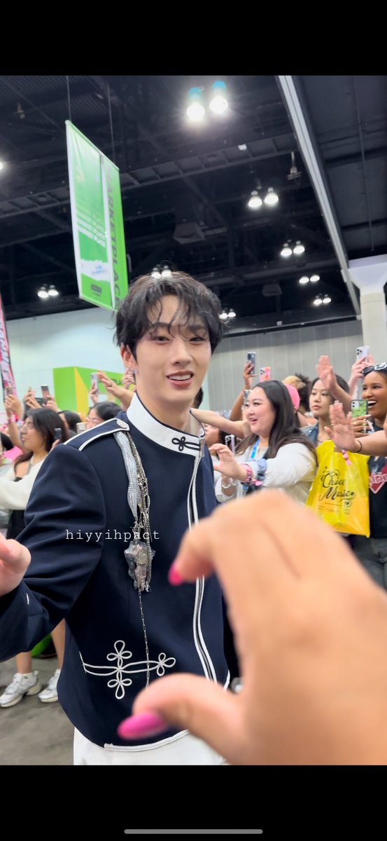 hiyyihpact's tweet photo. a favorite moment of mine was seeing p1harmony up so close at the convention &amp; getting to see them perform again after their last usa tour again  @kconusa @KCON_official #KCONerLuckyMoment https://t.co/HmshusR2vi