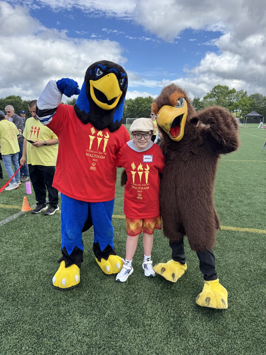 whscheering's tweet image. We had an amazing time cheering on all the athletes at the Special Day in Waltham! ❤️